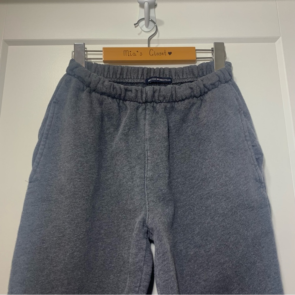 BRANDY MELVILLE - Oversized Sweats - Dark Grey - Women’s O/S